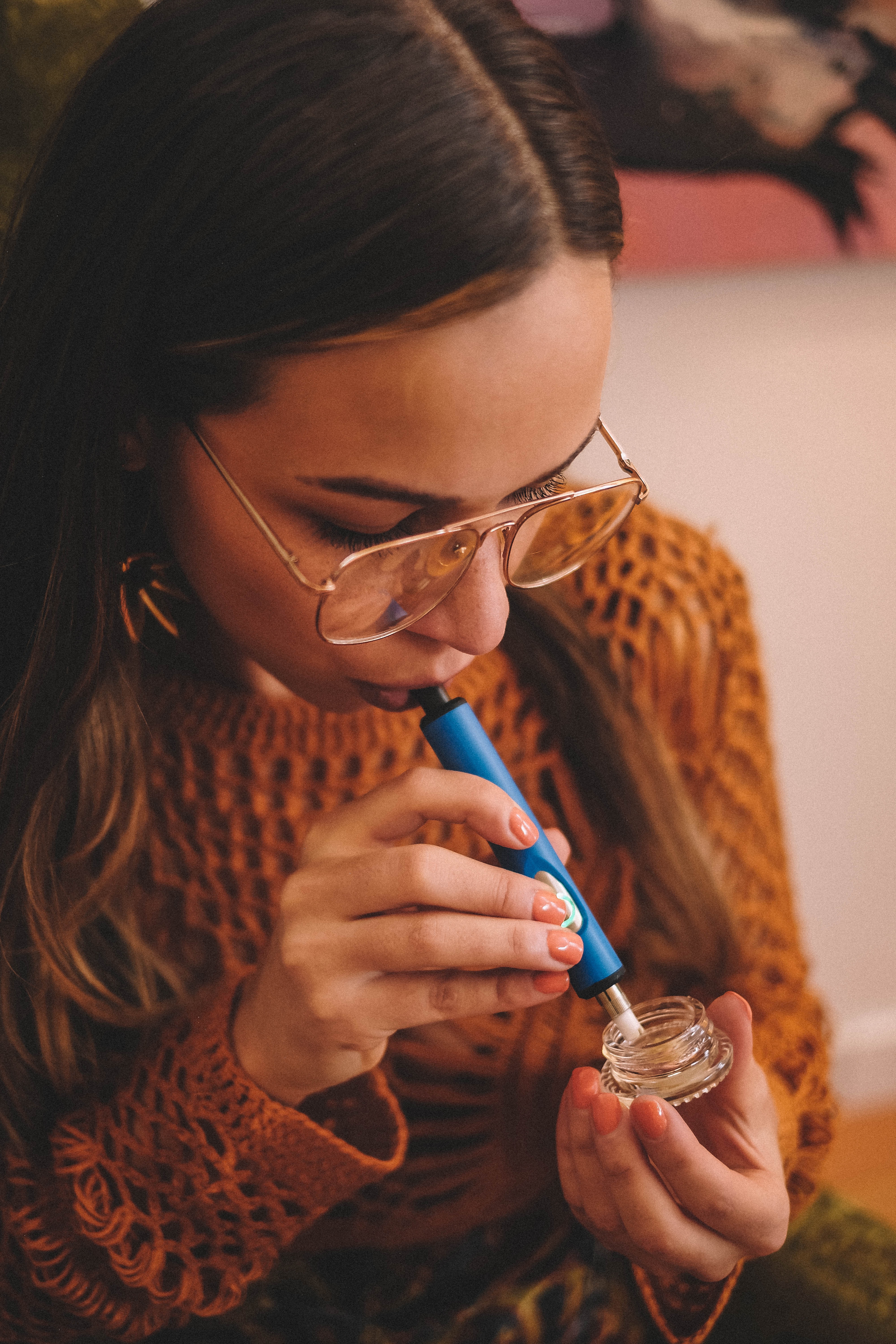 Dabbing and the Entourage Effect: How Terpenes Influence the Experience