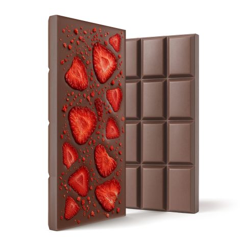 Delta 8 THC Milk Chocolate & Strawberries Bar - 600mg - Chill Plus - Thumbnail 1