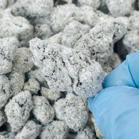 Snowflake Flower - Hybrid - THCA - Video Thumbnail 1